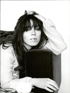 857074628_ARCHIVIO-VogueItalia(July2009)-RebeccaHall-010.thumb.jpg.1b705e1691658550c32e7df804d7f0e6.jpg