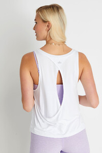 Alo-Yoga-CENTRAL-TANK-W2615R-WHITE-0023.jpg