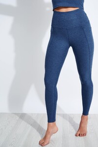 Beyond-Yoga-out-of-pocket-High-Waisted-midi-Legging-SD3452-washed-denim-0016.jpg