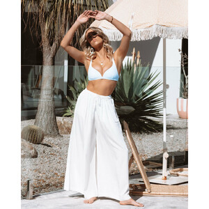 BombshellBay145_1280x1280.jpg