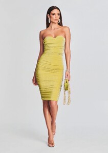 Ecommerce_Crop-230321_Set2_SHOT_34_006_eComm.jpg