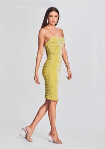 Ecommerce_Crop-230321_Set2_SHOT_34_060_eComm.jpg