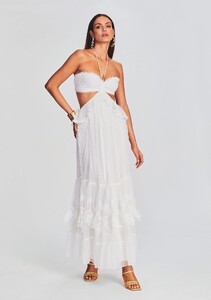 Ecommerce_Crop-230321_Set2_SHOT_94_3799_eComm.jpg