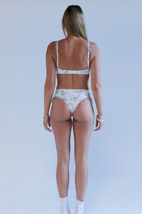 FrankiesBikinis-Muse-Top-Farfalle-Back_1500x.jpeg