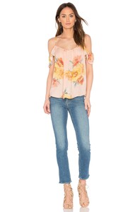 JOIE-WS1646_V4.jpg