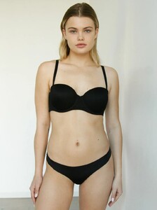 JORDYN-MILLER-W360-Management-New-York_pola_9.jpg