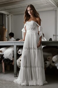MAISON-ARIEL-TOLEDANO-BRIDAL-23_By-Roy-Peri_12-09-22_1093-scaled.jpg