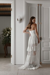 MAISON-ARIEL-TOLEDANO-BRIDAL-23_By-Roy-Peri_12-09-22_1467-scaled.jpg