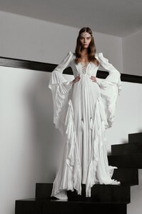 MAISON-ARIEL-TOLEDANO-BRIDAL-23_By-Roy-Peri_12-09-22_1881-scaled.jpg