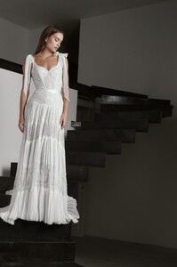 MAISON-ARIEL-TOLEDANO-BRIDAL-23_By-Roy-Peri_12-09-22_2157-scaled.jpg