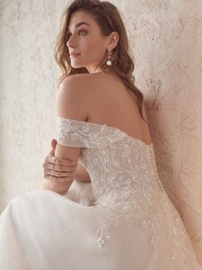 Maggie-Sottero-Artemis-A-Line-Wedding-Dress-22MS921A01-Alt2-IV.jpg