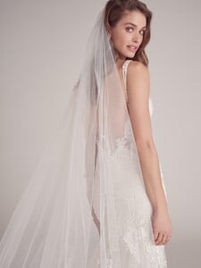 Maggie-Sottero-Samantha-Fit-and-Flare-Wedding-Dress-22MW915A01-Alt7-BLS.jpg