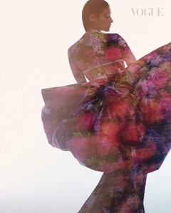 Vogue_28529.jpg