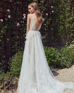 aorika_bridal_284260458_134895275548415_1485374588516550526_n.jpg