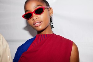 backstage-defile-tory-burch-printemps-ete-2022-new-york-coulisses-27.thumb.jpg.f9aef87a50a524ebb60b63b53c4dfaae.jpg