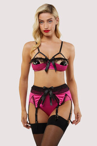 bettie-page-lingerie-bra-inga-pink-ruffle-balconette-bra-30249426714672_2000x.jpg