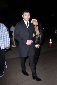 christina-aguilera-drake-s-super-bowl-party-in-scottsdale-02-11-2023-2.jpg