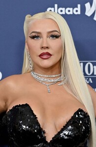 christina-aguilera-glaad-media-awards-in-beverly-hills-03-30-2023-9.jpg