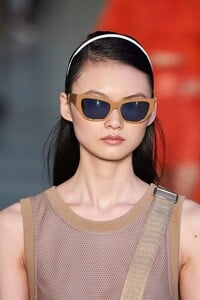 detail-defile-max-mara-printemps-ete-2022-milan-detail-14.thumb.jpg.f9202052ba13d122e6da73e53ac9d72c.jpg