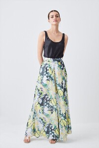 floral-petite-butterfly-metallic-pleated-woven-wide-leg-trousers.jpeg