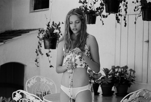flynn-skye-2016-spring-07.jpg