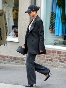gettyimages-1251796712-612x612.jpg