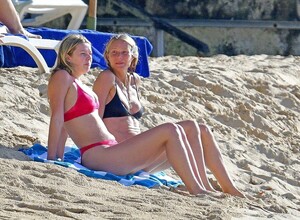 gwyneth-paltrow-and-apple-martin-in-bikinis-on-the-beach-in-bridgetown-12-27-2022-8.jpg
