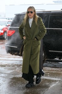 gwyneth-paltrow-arrives-in-park-city-03-27-2023-5.jpg