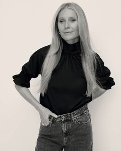 gwyneth-paltrow-for-goop-glabel-january-2023-collection-8.jpg