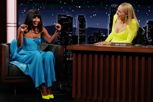 jameela-jamil-at-jimmy-kimmel-live-08-25-2022-1.jpg