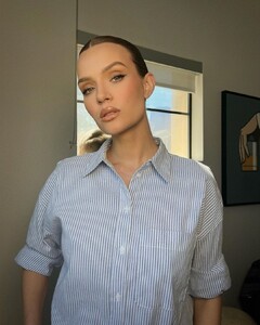 josephineskriver_338936962_747274383619889_6163502573715238953_n.jpg