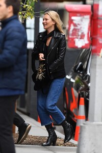 kate-moss-out-and-about-in-new-york-04-28-2023-0.jpg