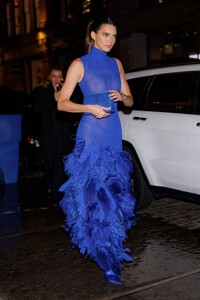 kendall-jenner-arrives-at-a-chanel-event-in-new-york-04-28-2023-3.jpg