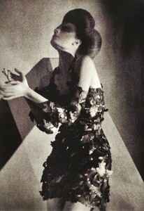 numero06.thumb.jpg.01b215fc3d6ce4c3e86b4661341e4f62.jpg