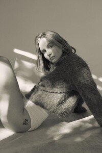 olivia-dejonge-november-2019-photoshoot-0.jpg