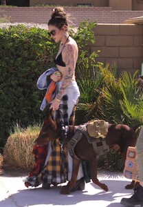 paris-jackson-leaves-lucky-brand-jeans-party-at-coachella-in-indio-04-15-2023-3.jpg