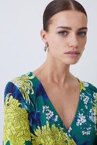 petite-floral-belted-viscose-blend-jersey-skater-dress--2.jpeg