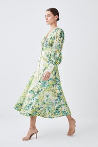 petite-trailing-floral-woven-plunge-maxi-dress-3.jpeg