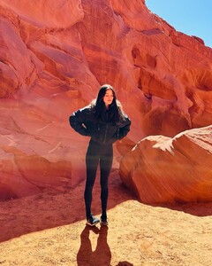 sarasampaio_339527748_794946755396630_7011815341252148069_n.jpg