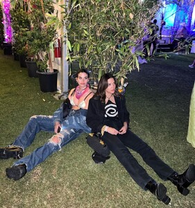 sarasampaio_341547689_916374876148034_5637303523203059674_n.jpg