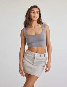 top-fardies-tirantes-2714619-560x726.jpg