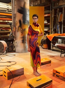 vogue-us-11-2019_kaia_by_mikael-jansson3.thumb.jpg.dd104aaad6fc693c47ae0ad3ff793b84.jpg