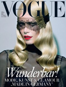 vogue_de_08_11.thumb.jpg.8c9bb44c5068f5f02ae1be5a5c313402.jpg