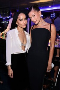 zoe-kravitz-at-tiffany-co-celebrates-reopening-of-nyc-flagship-store-the-landmark-in-new-york-04-27-2023-5.jpg