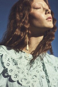 00017-UllaJohnson-Pre-Fall-22-NewYork-credit-AnnemariekeVanDrimmelen.thumb.jpg.0358cefb76afa5aff0e554056bf015ed.jpg