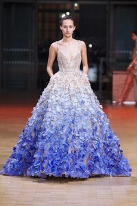 00028-Elie-Saab-Spring-22-Couture-credit-Filippo-Fior-Gorunway.thumb.jpg.4f190af36ed04b144ff0cf671b32a71f.jpg
