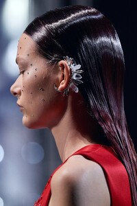00074-Fendi-Spring-22-Couture-Paris-DETAILS-credit-Alessandro-Viero-Gorunway.thumb.jpg.7c5b1ac2274fba6347d215ad132f4446.jpg