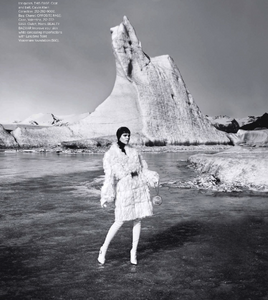 1306339005_Harpers_BAZAAR_USA_2013-11(dragged)4.thumb.png.1e2656cbe128cac92bc1dc119936e5ce.png
