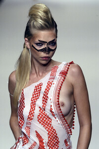 1320537489_dianastoesselak041----.thumb.jpg.60844db9708be99bfe786c02c6e7f232.jpg
