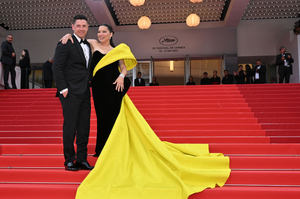 1328465546_IndianaJonesAndTheDialOfDestinyRedCarpet-The76thAnnualCannesFilmFestival12.png